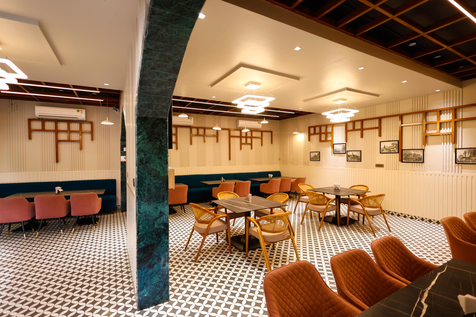 Deck Restaurant