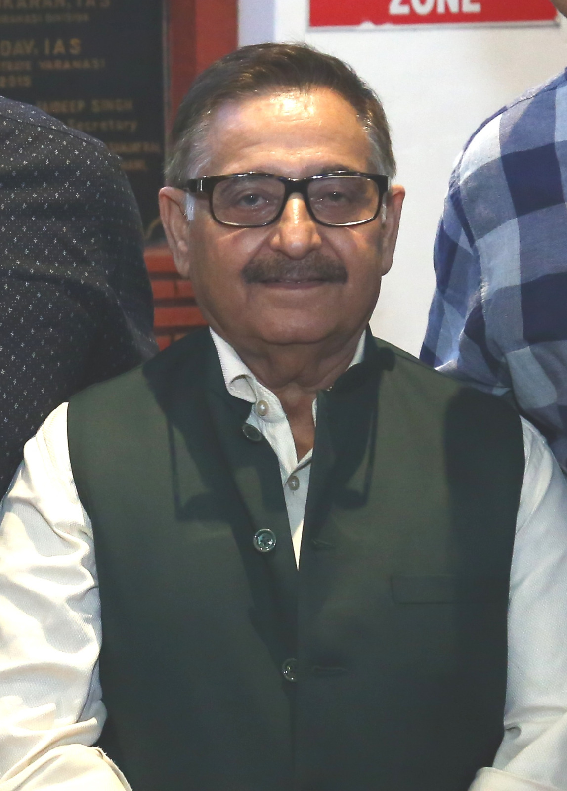 DR. ANIL OHRI